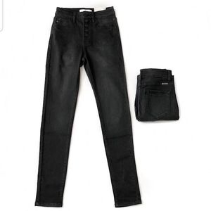 Non distressed black jeans
